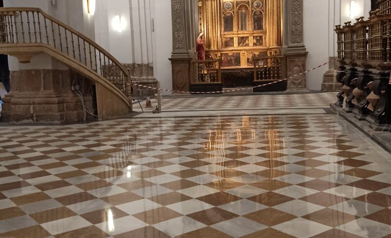 limpieza suelo iglesia zaragoza